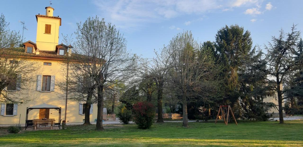 Bed and Breakfast La Torre Di Longara Кальдерара-ди-Рено Экстерьер фото