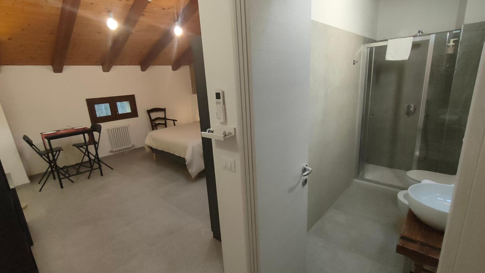 Bed and Breakfast La Torre Di Longara Кальдерара-ди-Рено Экстерьер фото