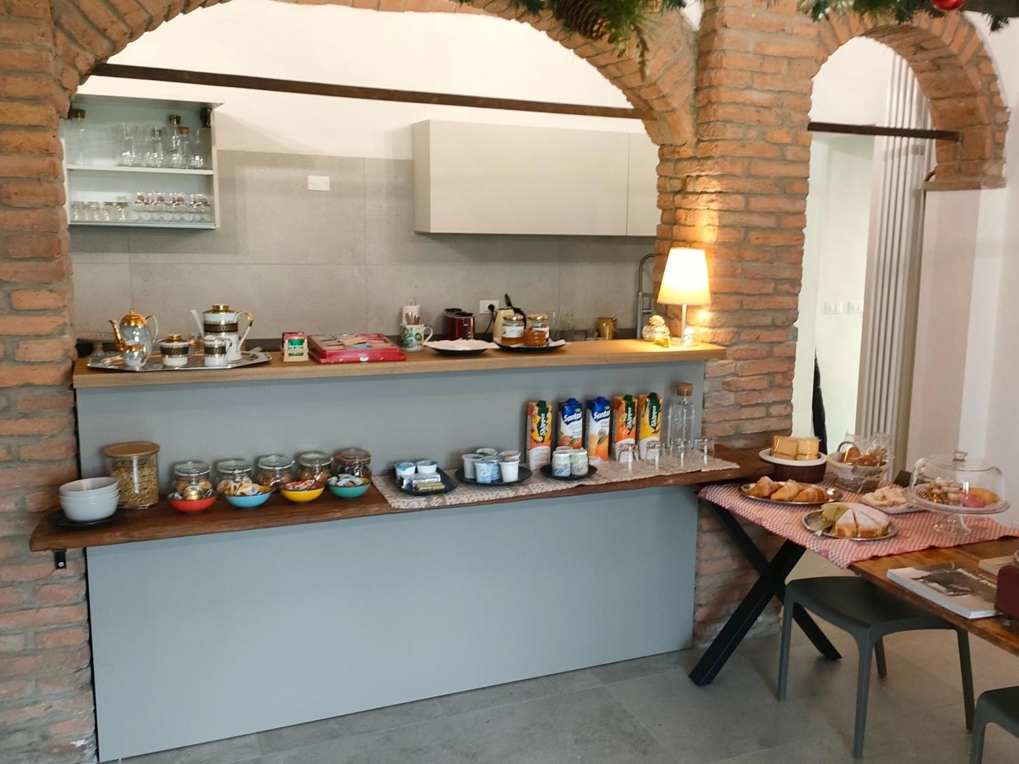 Bed and Breakfast La Torre Di Longara Кальдерара-ди-Рено Экстерьер фото